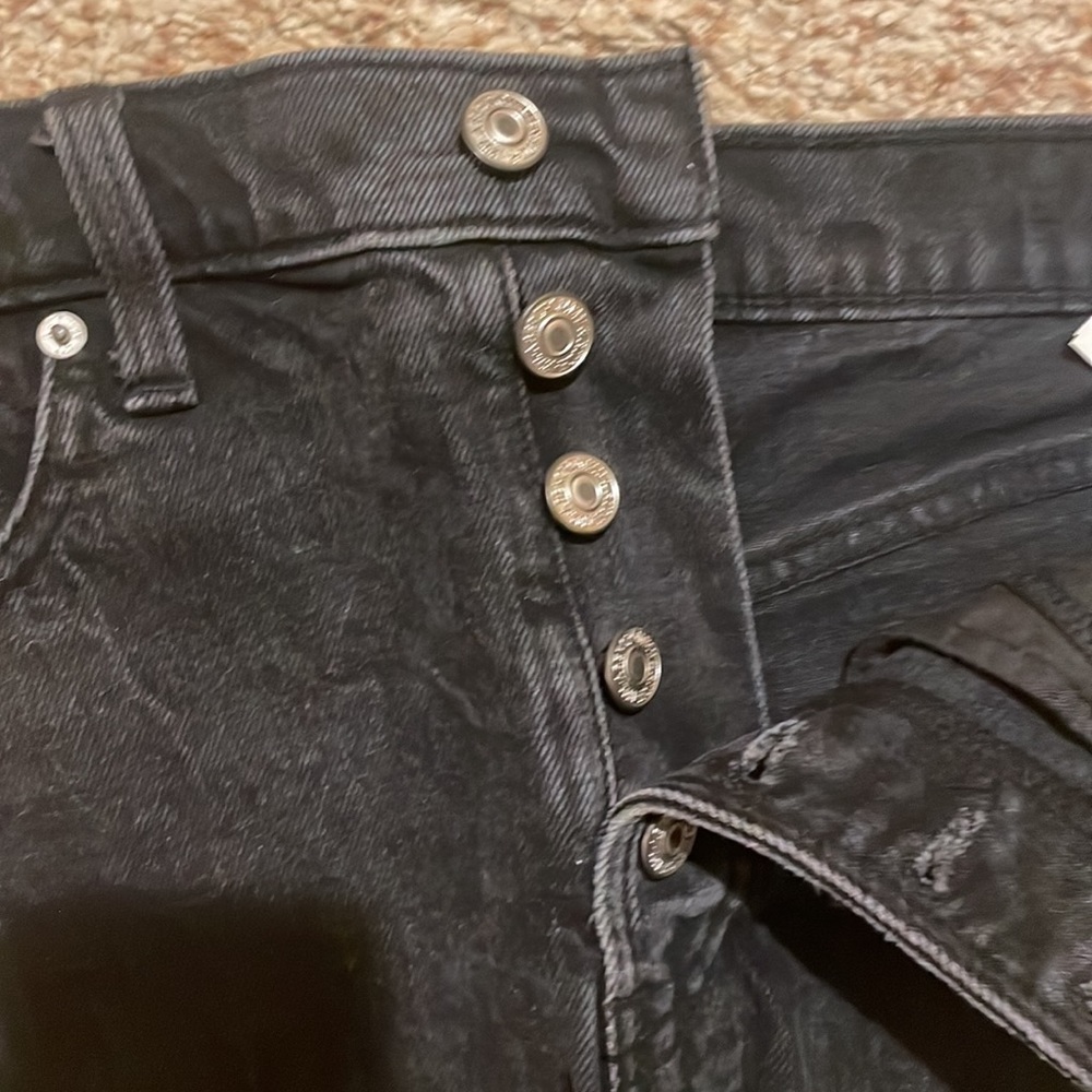 ABERCROMBIE & FITCH High Rise Jean Shorts, 4” inseam. Size 26/2 - Picture 4 of 4